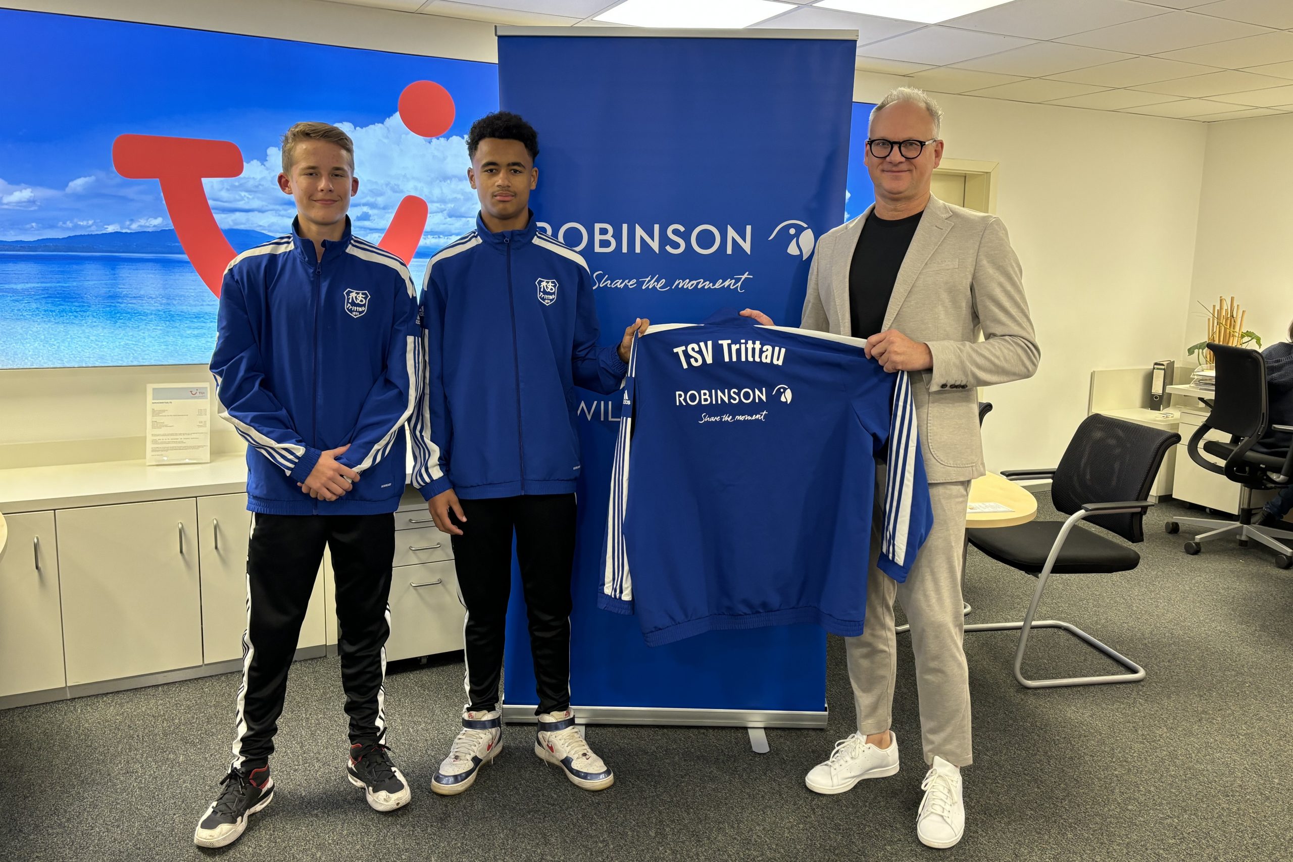 ROBINSON unterstützt die Fußballsparte des TSV Trittau